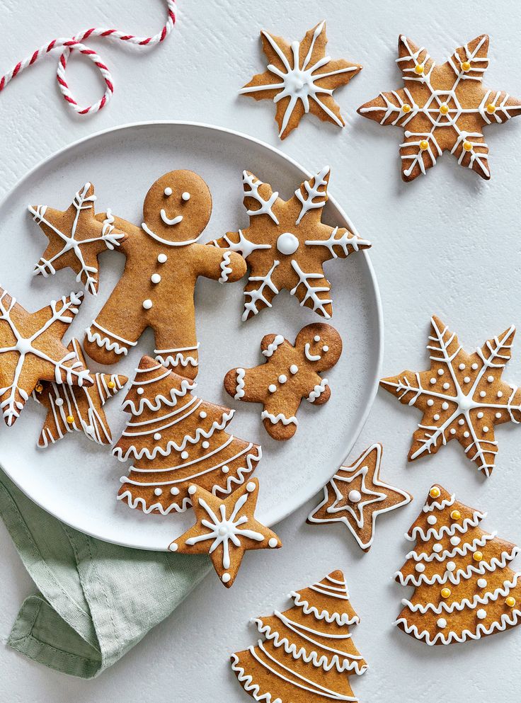 Vegan Gingerbread Cookies (με μόνο 67 θερμίδες) 